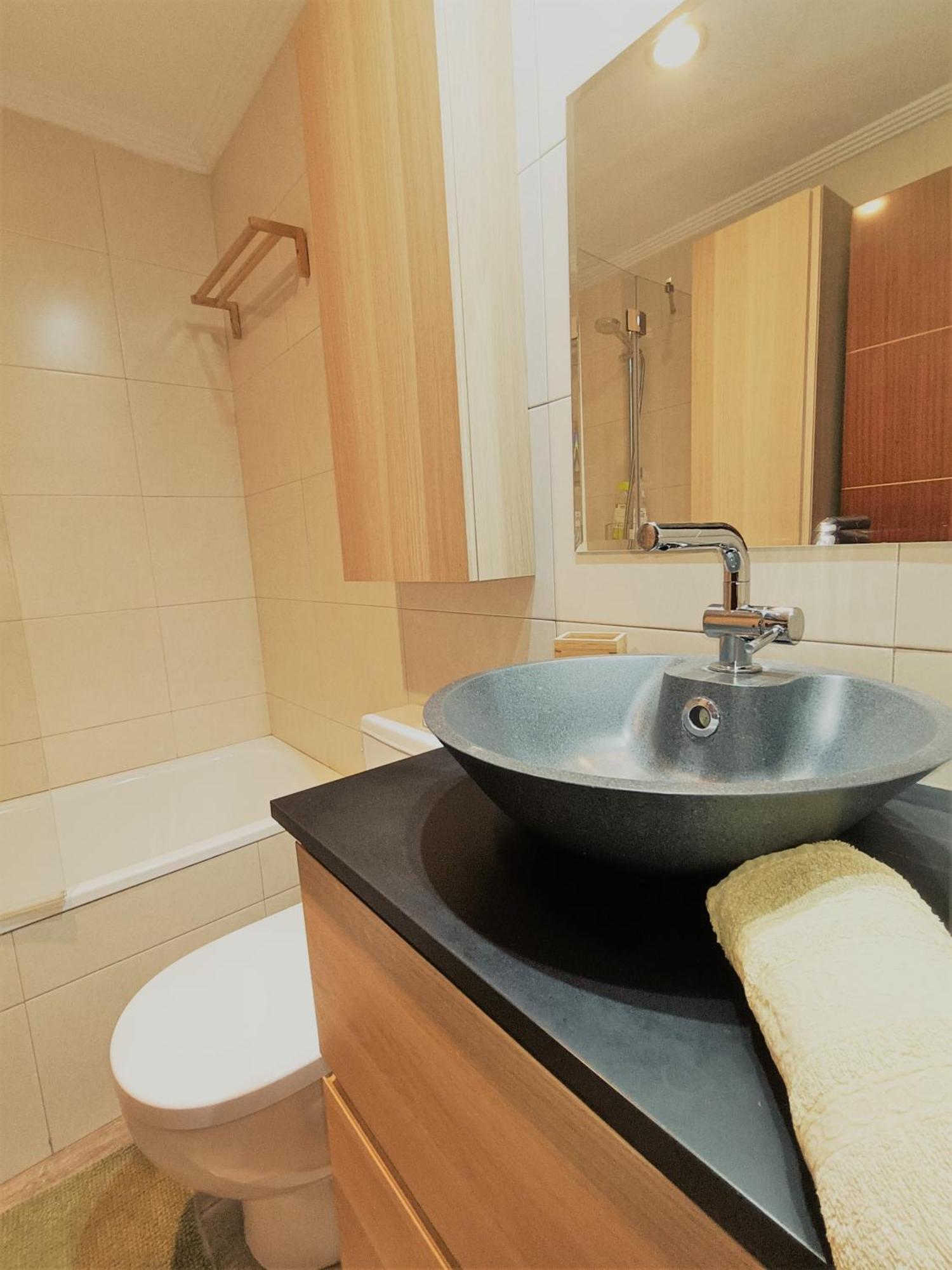 Appartement Bec, Hospital Cruces, Parking Gratis, Wifi, Aa, A 15 Min De Bilbao à Barakaldo Extérieur photo